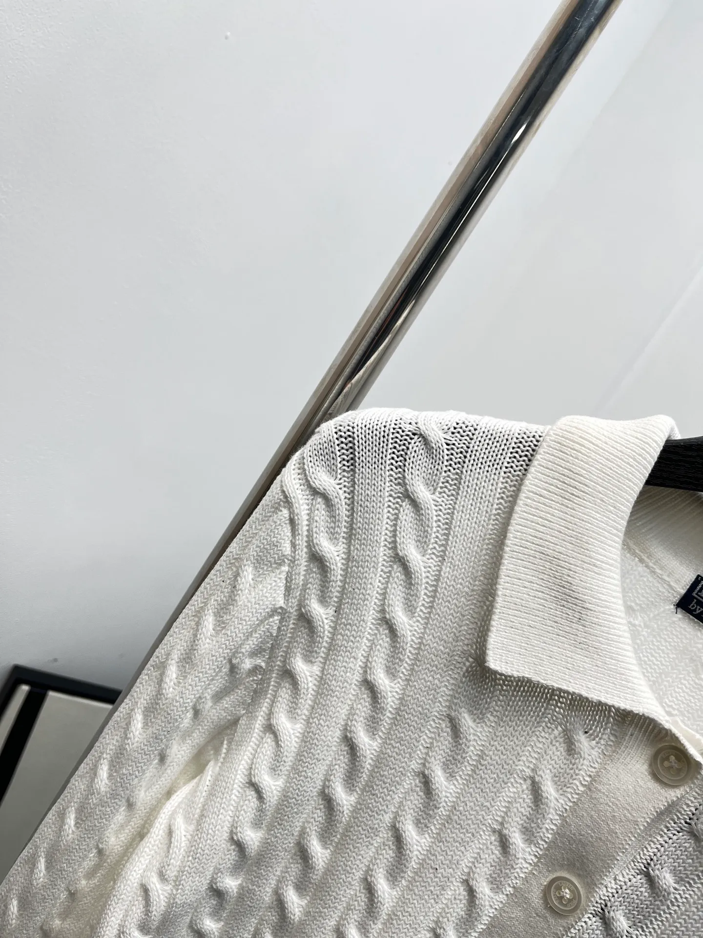 Detail P390